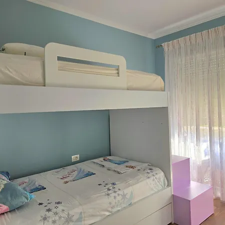 Apartment Sunny - 215 Durres